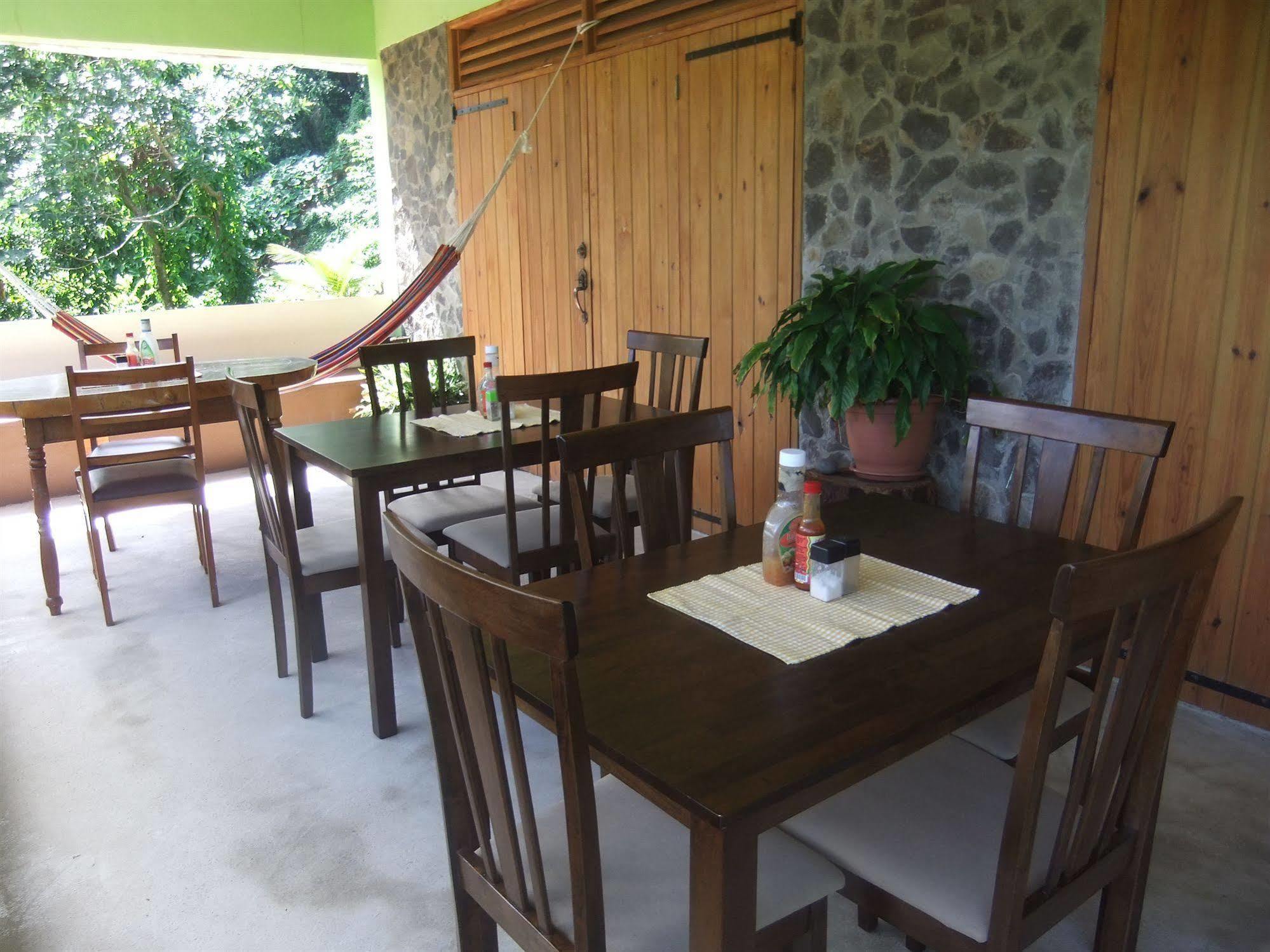 Serenity Lodges Dominica Marigot Exterior photo